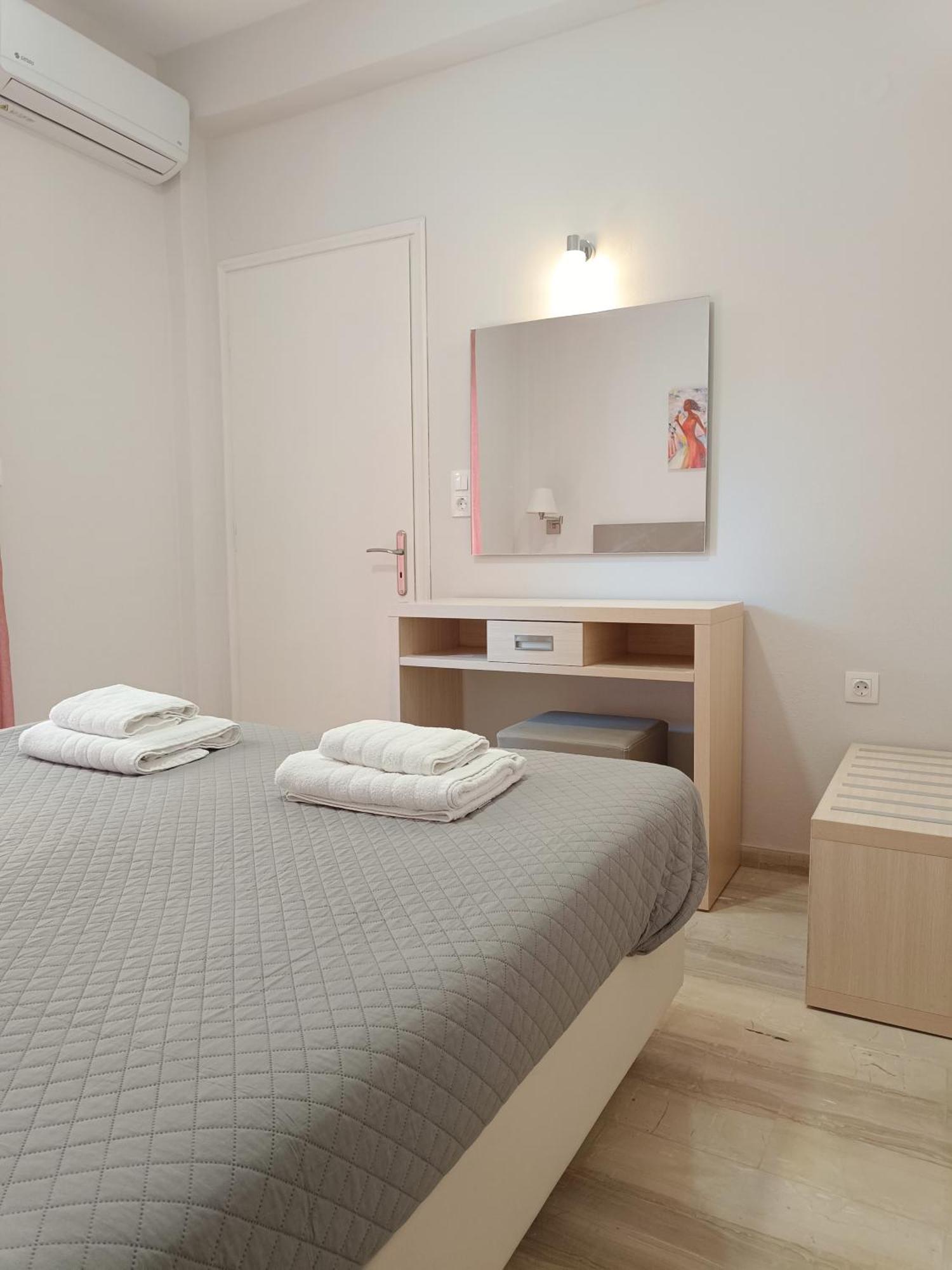 Apartment Dora's *